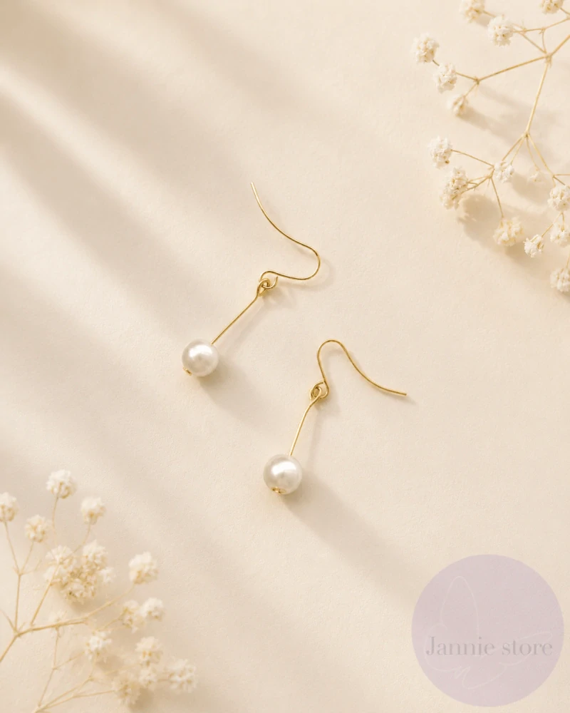 Simple Pearl Earrings