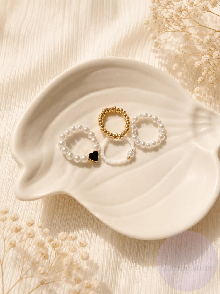 Old money rings