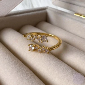 Stars Ring