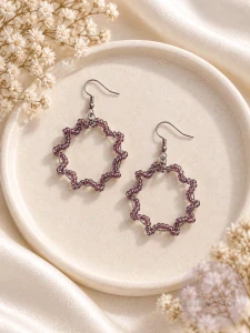 Wavy rings