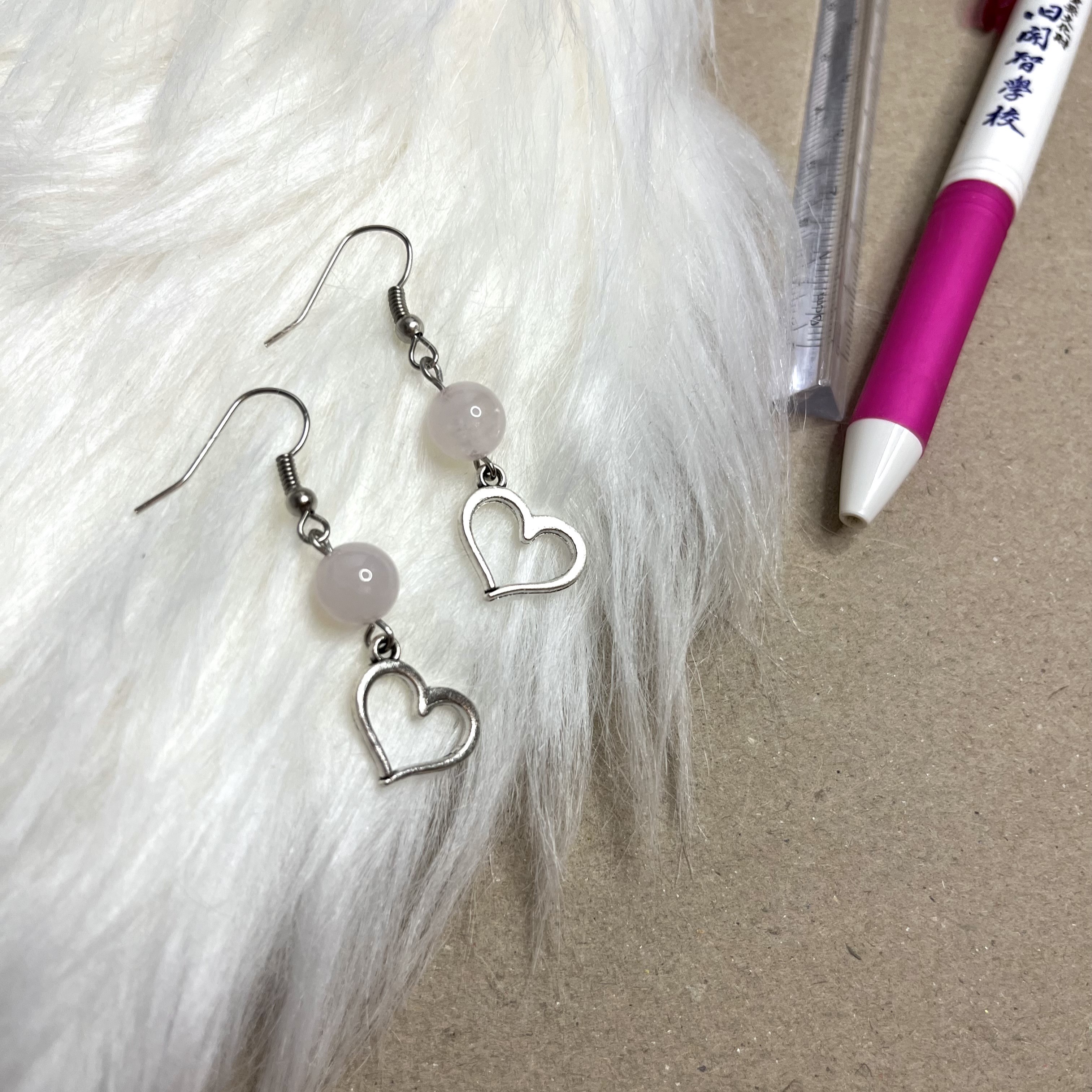 Hearts w pink quartz