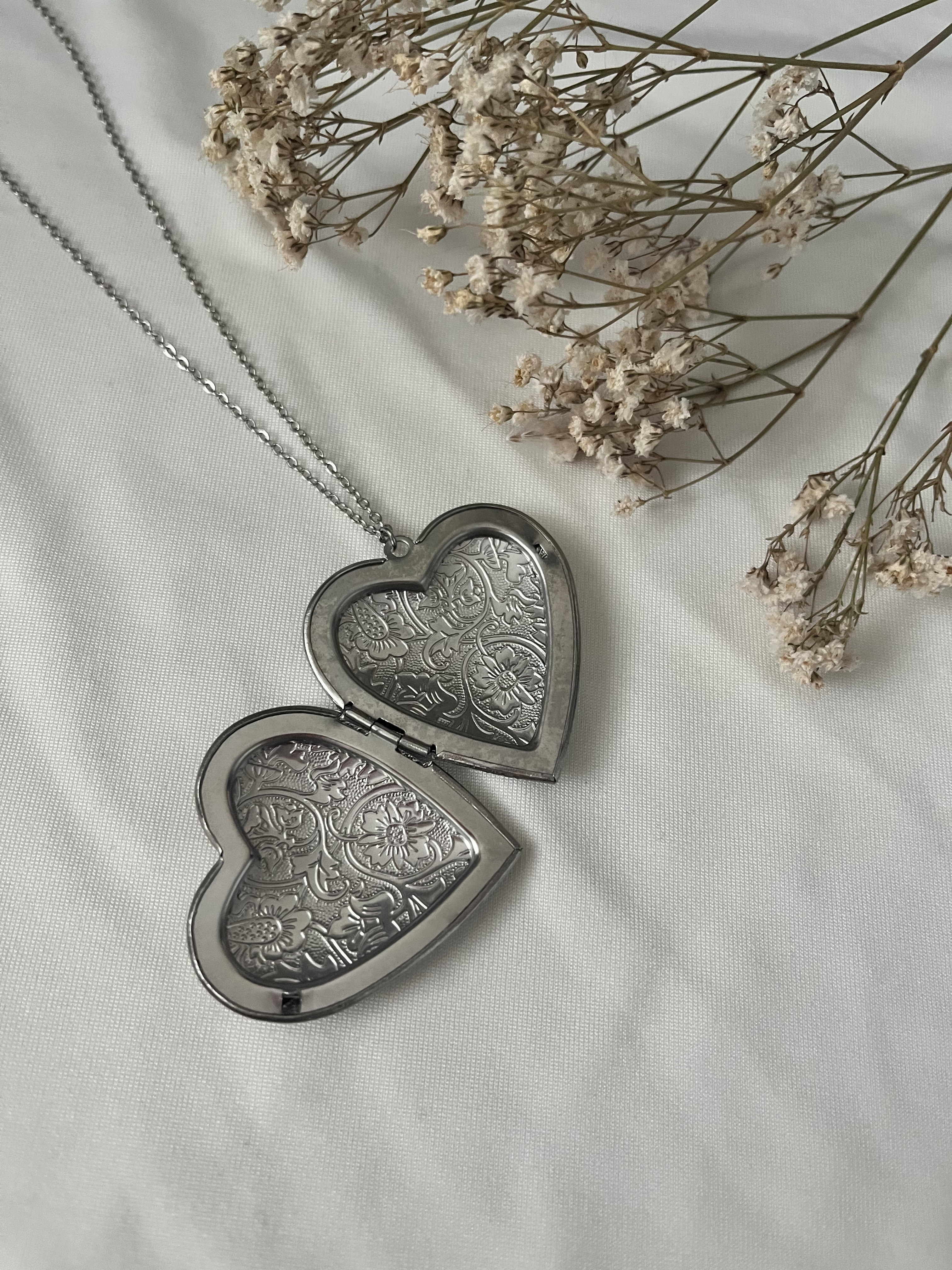 Vintage heart pendant - maxi