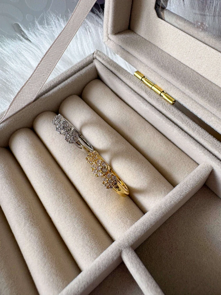Triple Shiny Ring