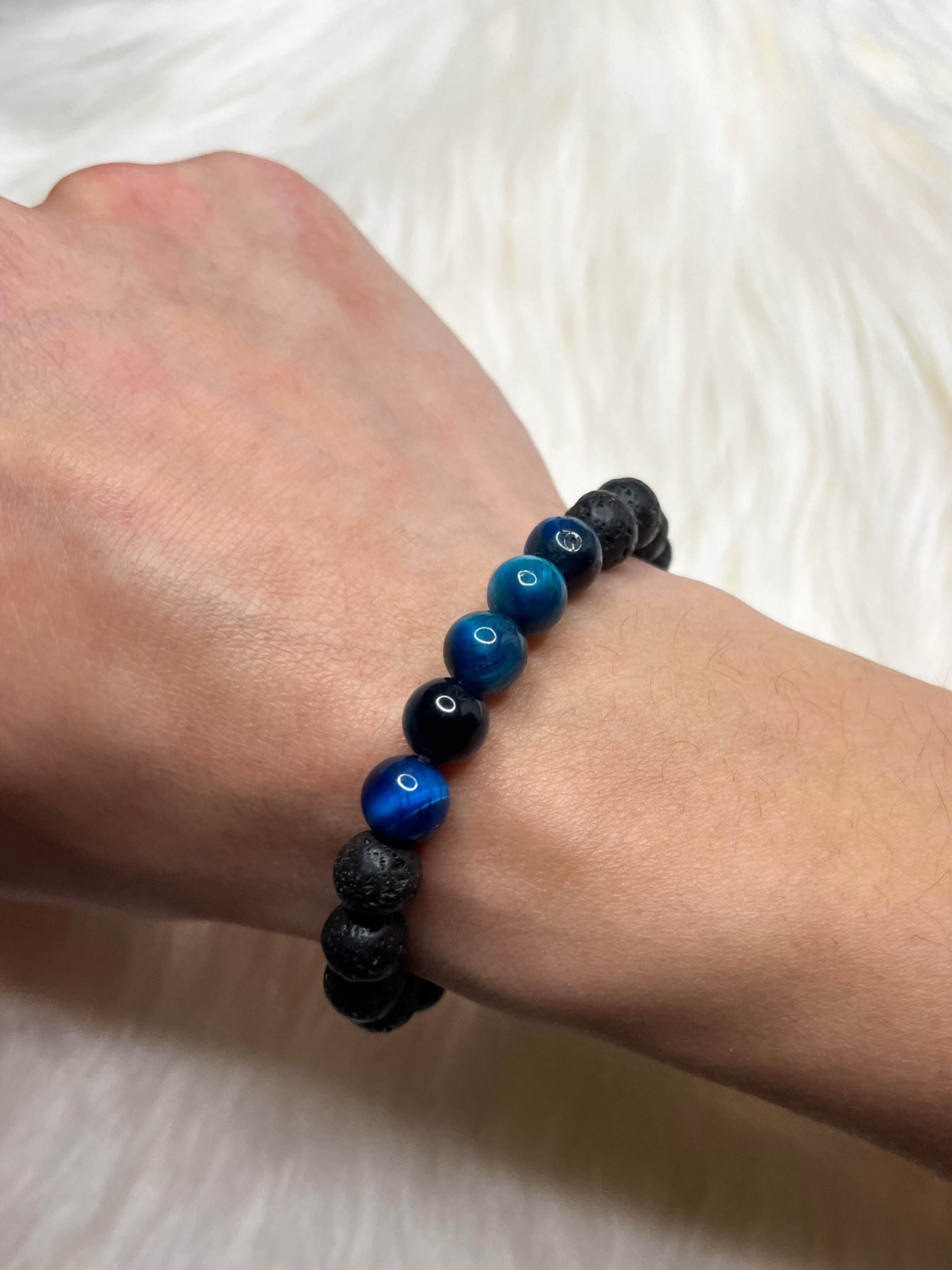 Blue tiger eye bracelet