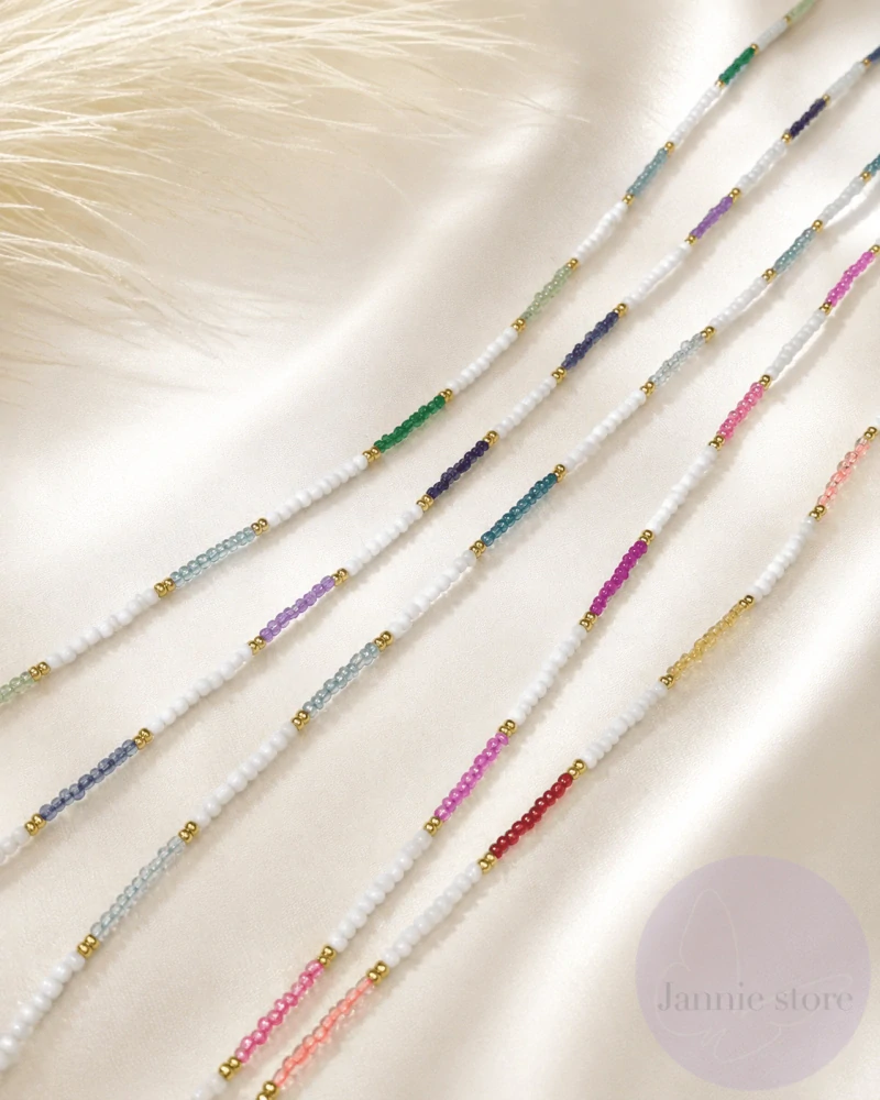 Triple color necklace