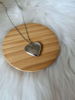 Vintage heart pendant - clear
